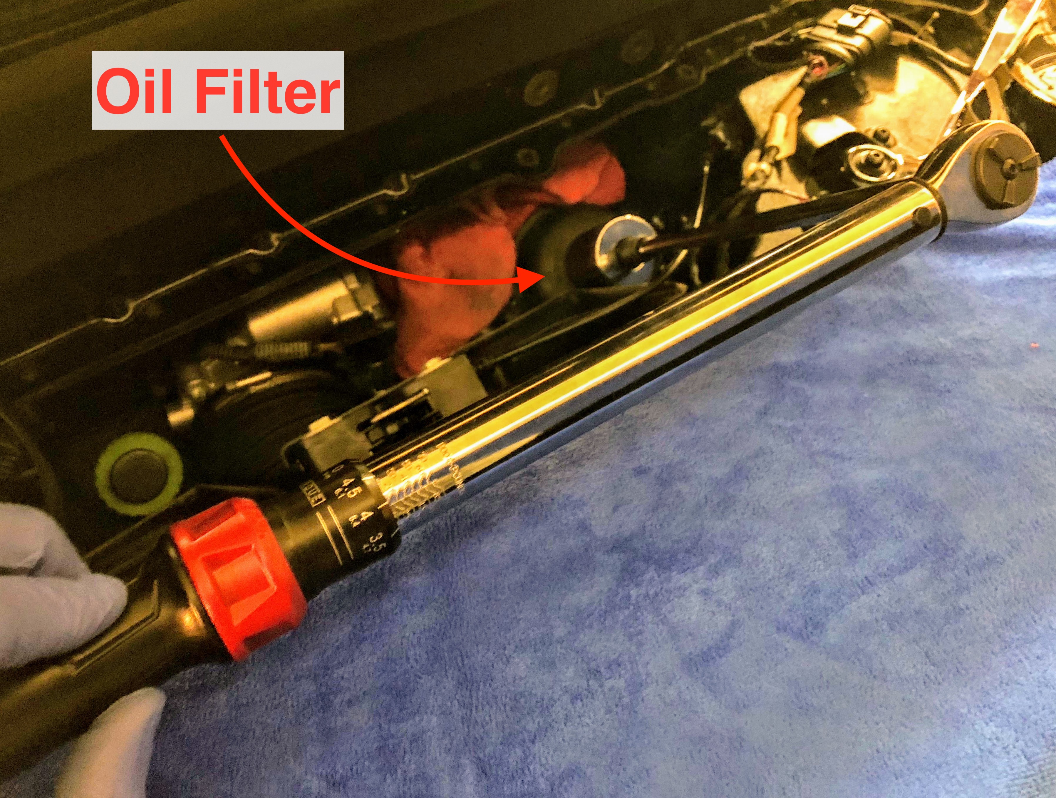 Porsche 911 (991.1) oil filter cover cap installation
