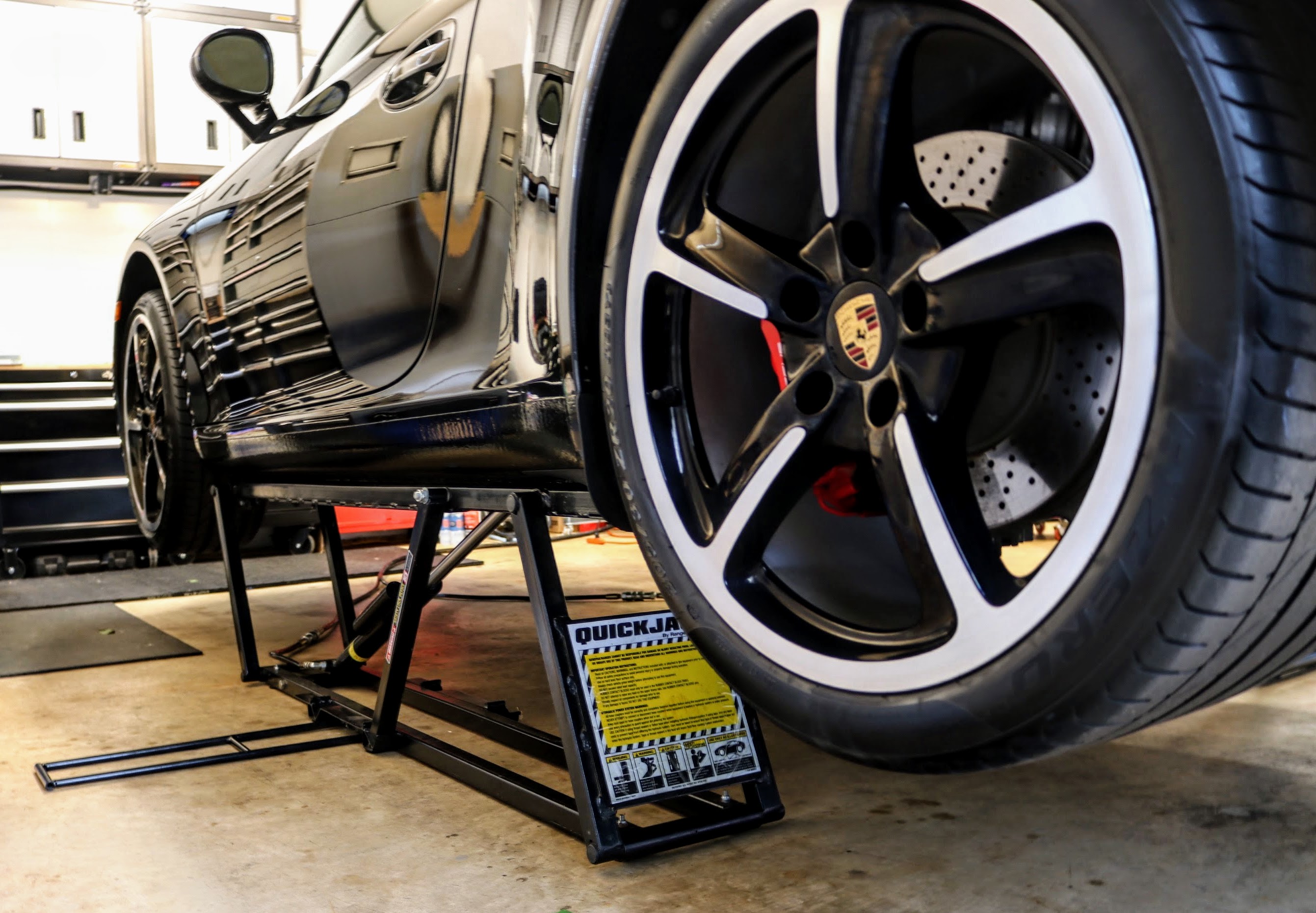 Porsche 911 (991) on the QuickJack BL-5000XL portable lift